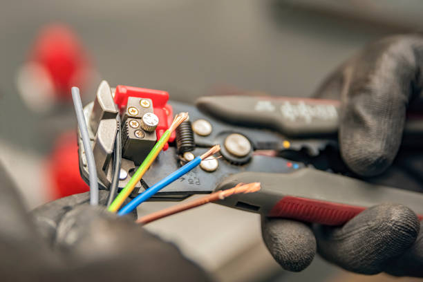 Best Commercial Electrician Services  in Palmdale, CA